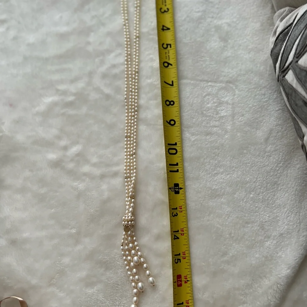 Beautiful long strand pearl necklace - Picture 9 of 10